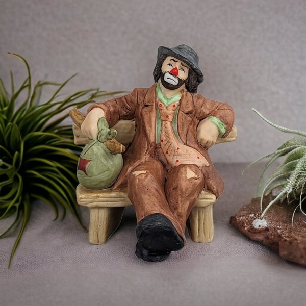 Vintage Emmett Kelly Jr. Flambro Hobo Clown on Bench Collectible Figurine