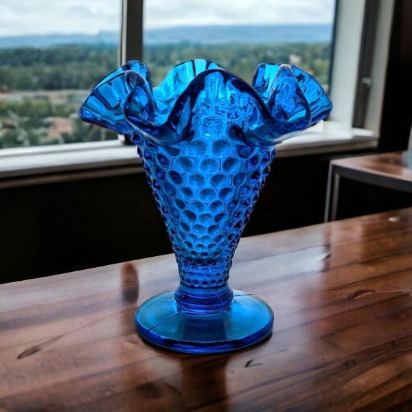 Vintage Small Blue Hobnail Vase - Classic Glassware Charm