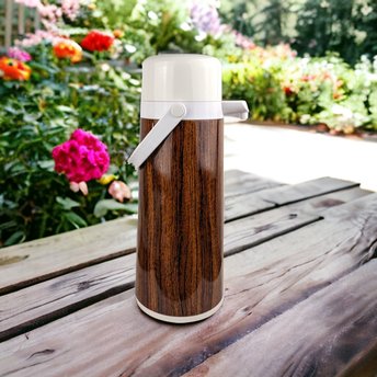Vintage Diamond Wood Grain Look 1.9 Litre Airpot