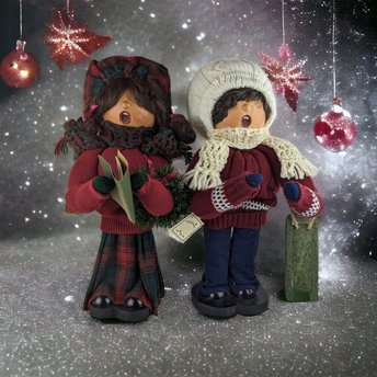 Pair of Handmade 19" Dolls Unlimited Carolers: Charming Artistry for Festive Decor