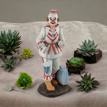 Vintage 1985 Circus World Felix Adler Collectible Clown Figure – Timeless Charm and Nostalgia in Every Detail!