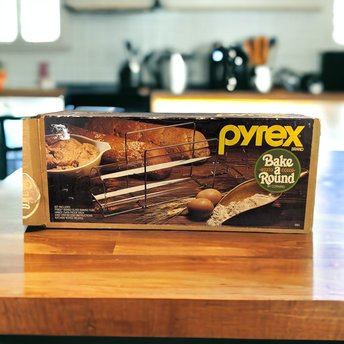 Vintage Pyrex Bake a Round Glass Tube - Retro Baking Nostalgia
