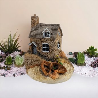 Arden Sculptures Fishermans Village House