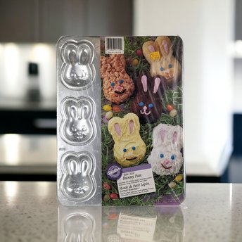 1996 Wilton Bite Size Bunny Pan