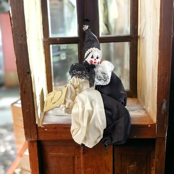 Vintage Black and White Porcelain Clown Shelf Sitter (6 1/2")