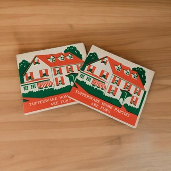 Set of 2 Vintage Tupperware Hostess Party Needle Gifts