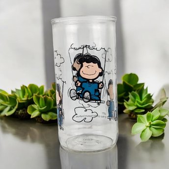 1952 Peanuts Lucy Glass