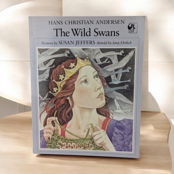 1981 Hans Christian Anderson The Wild Swans Softcover Book