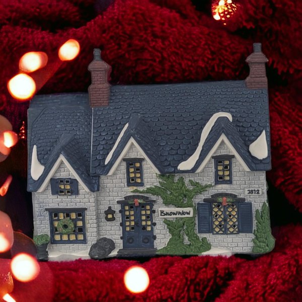 Vintage 1990 Dept 56 "Brownlow House" | Dickens' Village Series | Oliver Twist | Lighted Porcelain House | Christmas Village