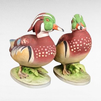 Vintage Lefton Ceramic Wood Ducks, Male & Female Pair, KW 139A/KW 139B, Hand-Painted,  Collectible Figurines, Bird Decor