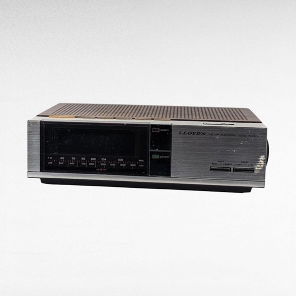 Vintage Lloyd's FM/AM Electric Radio Alarm Clock | Retro Alarm Clock | 70s Decor | Bedroom Decor