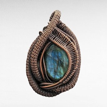 Handmade Labradorite Pendant, Copper Wire Wrapped Gemstone Jewelry, Unique Gift for Women, Oxidized Copper Pendant, Blue Green Labradorite