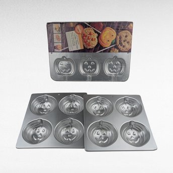 Vintage Wilton Halloween Baking Pans, 1990 & 1995 Pumpkin Cake Pans, Jack O Lantern Treat Pan, Fall Baking, Gift for Baker