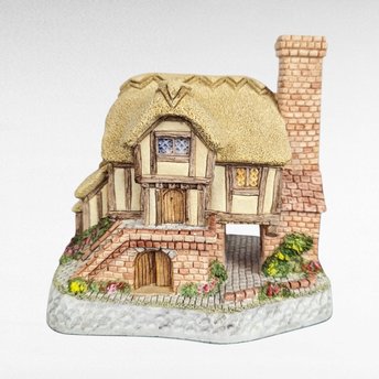 1993 David Winter Whileaway Cottage, Hand Made Village Figure, Collectible English Cottage Decor, Gift for Miniature Collectors, 4 inches