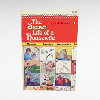 Vintage 1978 "The Secret Life of a Housewife" by Linda Howard | Paperback | Romance Suspense Novel