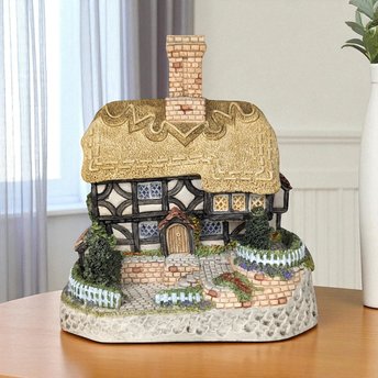 1993 David Winter Cottage "Plum Cottage" | with COA and Original Box | Vintage Collectible