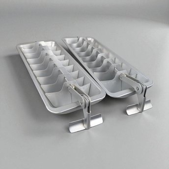 Pair of Aluminum Ice Cube Trays, Vintage Kitchenware, Functional Ice Trays, Classic Refrigerator Accessory, Gift for Home Bar Enthusiasts