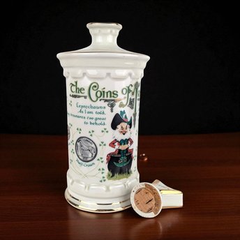1979 Old Commonwealth The Coins of Ireland Decanter, Irish Whiskey Decanter, Leprechaun Decor,  Collectible Decanter, Vintage Barware