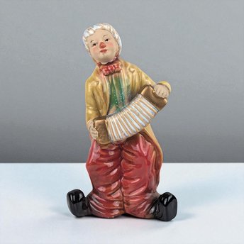 Vintage Accordion Playing Clown Figurine, Ceramic Musical Instrument Clown, Collectible Figurine, 6.5"