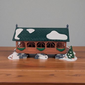 Dept 56 Heritage Village Two Rivers Covered Bridge Figurine: Christmas Village Decor