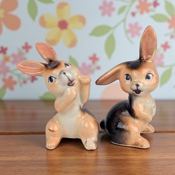 Vintage 1960s Bunny Figurines: Pair of Japanese Ceramic Rabbits