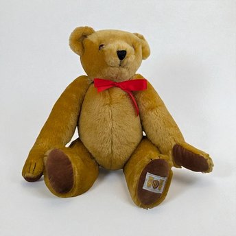 Vintage 1990 House of Nisbet Teddy Bear: "The Way We Were" Limited Edition