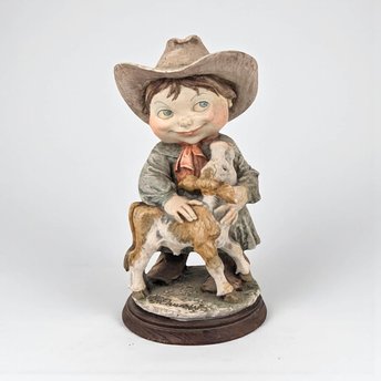 Vintage Giuseppe Armani Cowgirl Figurine: Gulliver's World Resin Statue
