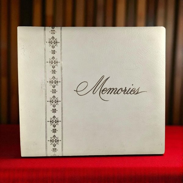 Vintage Memories Large Gold Embossed Cream Photo Album
