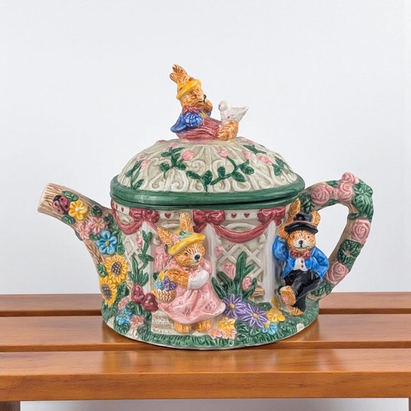 1998 Mercuries Decorative Rabbit Teapot