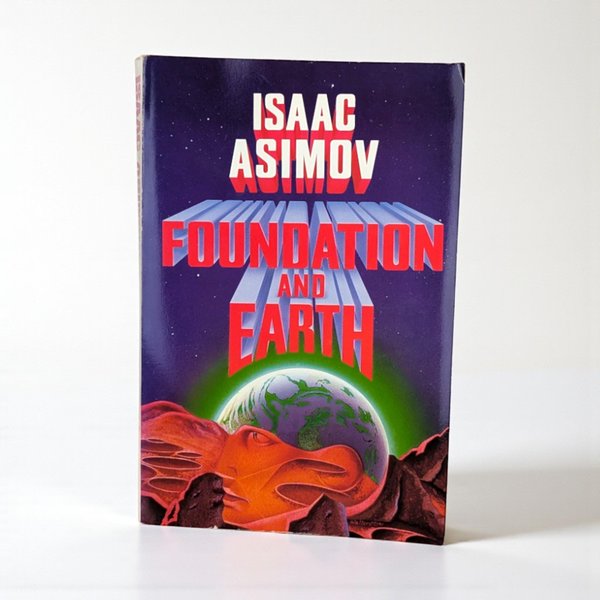 1986 Foundation and Earth Softcover, Isaac Asimov